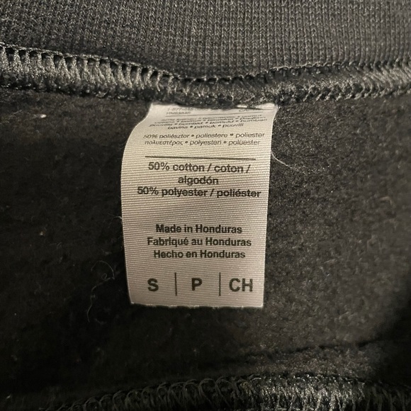 Personalized sweater - Picture 2 of 2